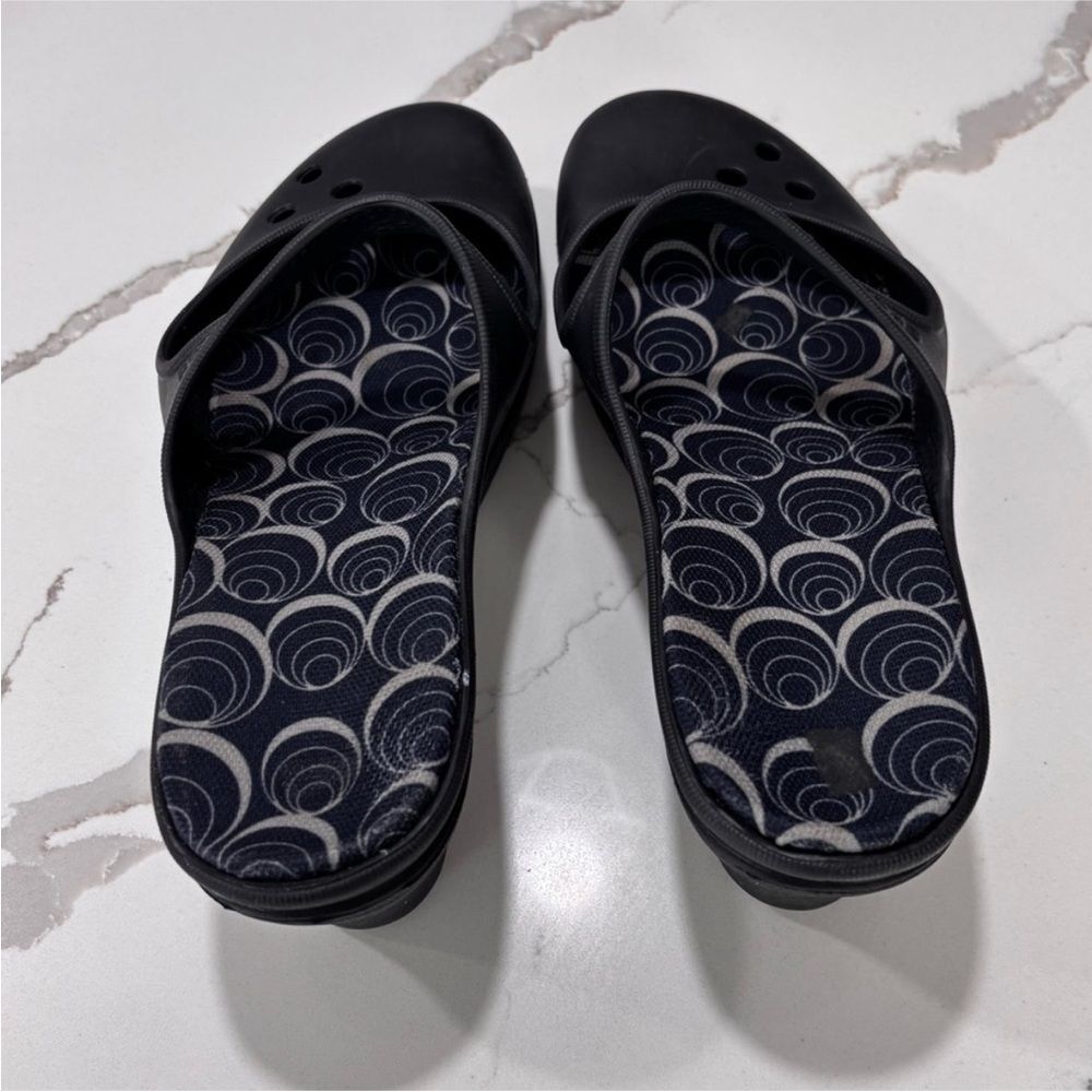 CROCS Black Women's Mules & Clogs - Picture 9 of 9